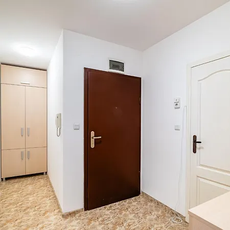 Appartement очарователен до морската градина Varna