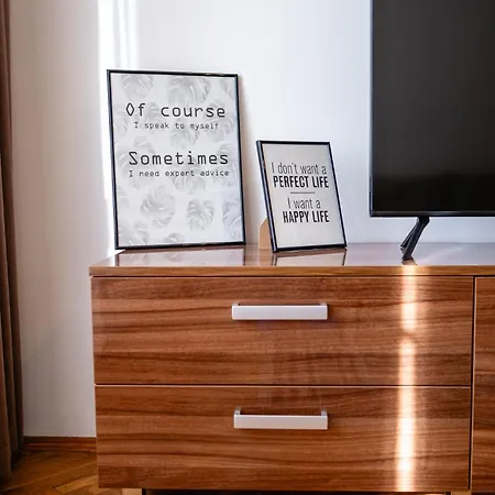 очарователен до морската градина Appartement Varna
